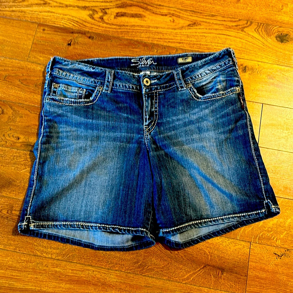 Silver jeans shorts